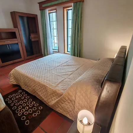 Casa Jugueiros Pensjonat Viseu