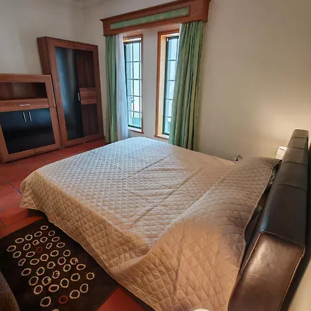 Casa Jugueiros